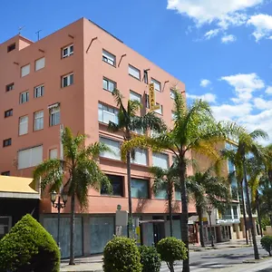 https://hostal-la-palmera-torremolinos-29620.hotelsinnerja.org
